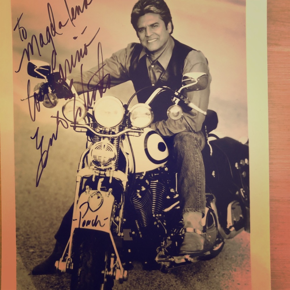Erik Estrada autograph